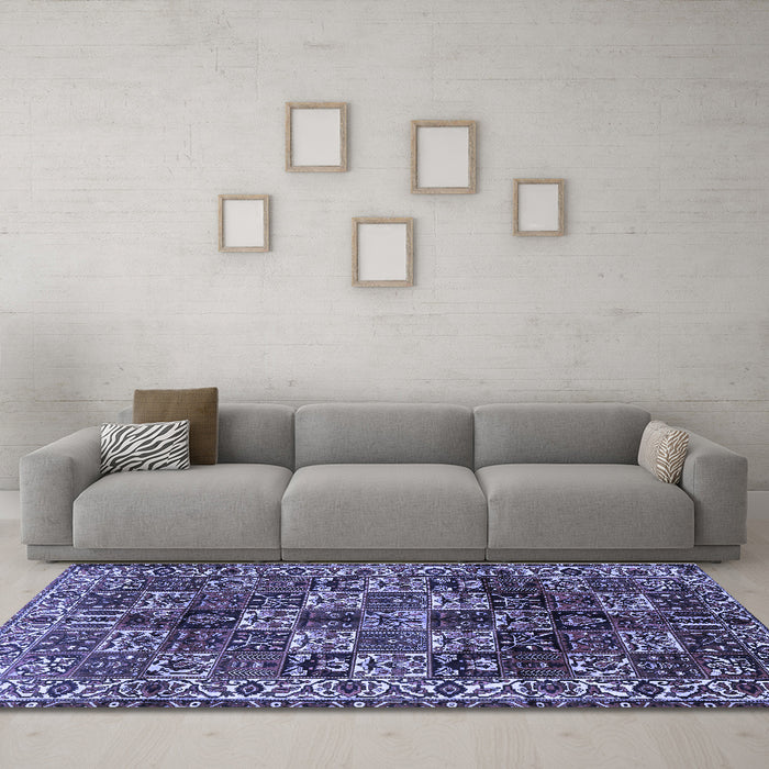 Machine Washable Persian Blue Traditional Rug in a Living Room, wshtr2523blu