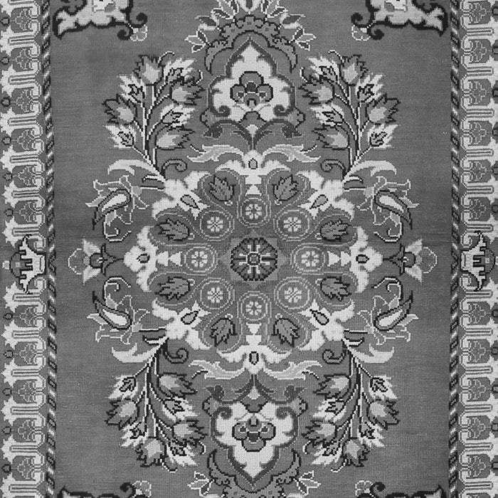 Serging Thickness of Machine Washable Persian Gray Traditional Rug, wshtr2525gry