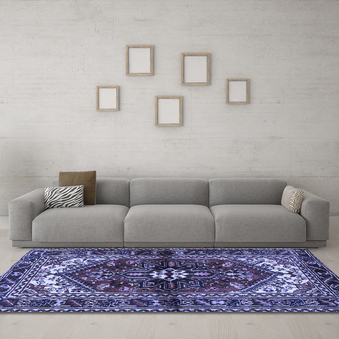 Machine Washable Persian Blue Traditional Rug in a Living Room, wshtr2526blu