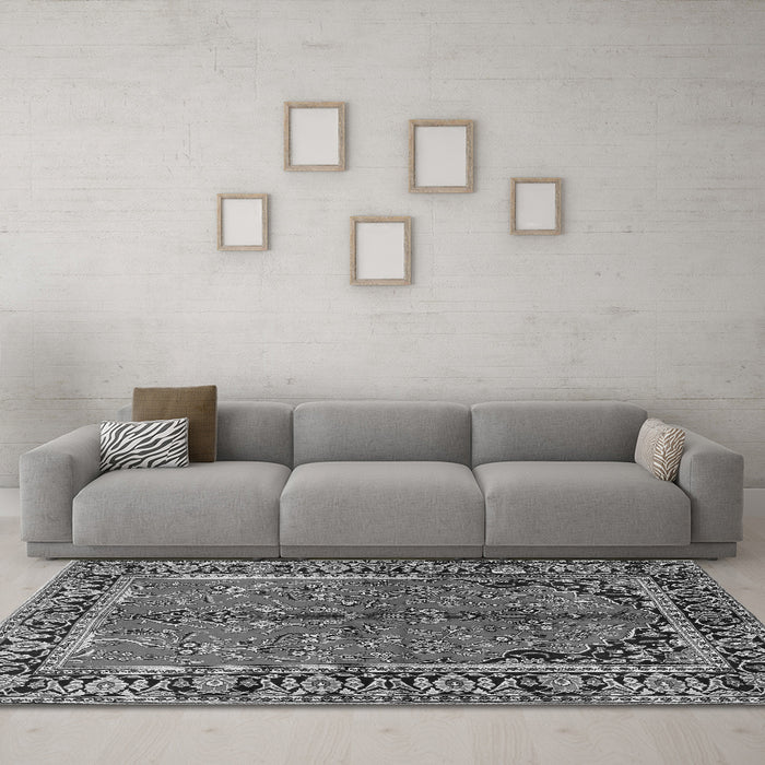 Machine Washable Persian Gray Traditional Rug in a Living Room,, wshtr2527gry