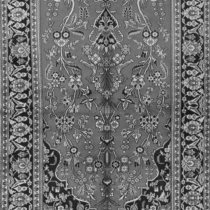 Serging Thickness of Machine Washable Persian Gray Traditional Rug, wshtr2527gry