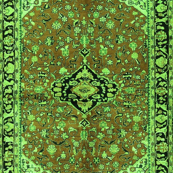 Serging Thickness of Machine Washable Medallion Green Traditional Area Rugs, wshtr2529grn