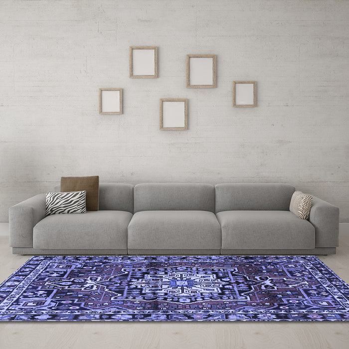 Machine Washable Persian Blue Traditional Rug in a Living Room, wshtr2530blu