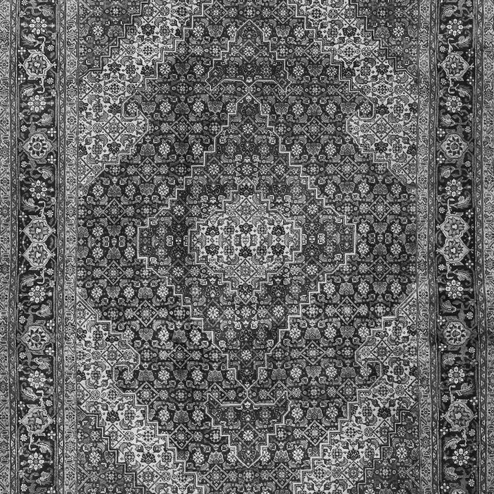 Serging Thickness of Machine Washable Persian Gray Traditional Rug, wshtr2531gry