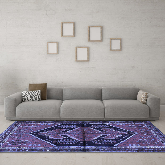 Machine Washable Persian Blue Traditional Rug in a Living Room, wshtr2538blu