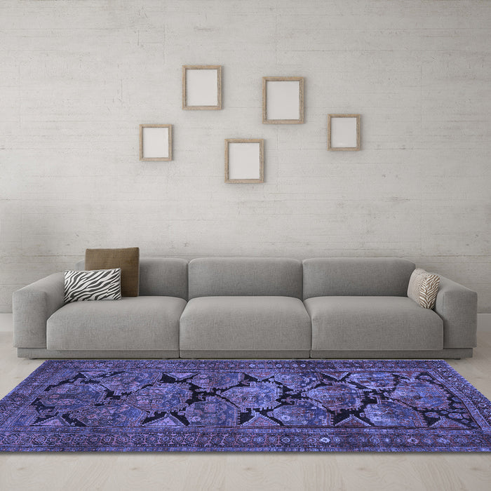 Machine Washable Persian Blue Traditional Rug in a Living Room, wshtr2541blu