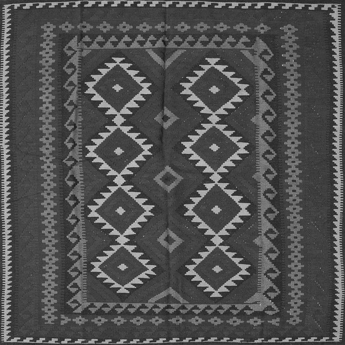 Serging Thickness of Southwestern Gray Country Rug, tr2543gry