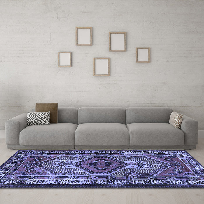 Machine Washable Persian Blue Traditional Rug in a Living Room, wshtr2546blu