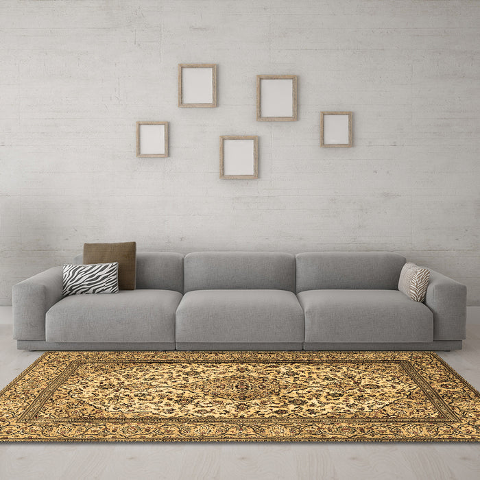 Machine Washable Medallion Brown Traditional Rug in a Living Room,, wshtr2548brn