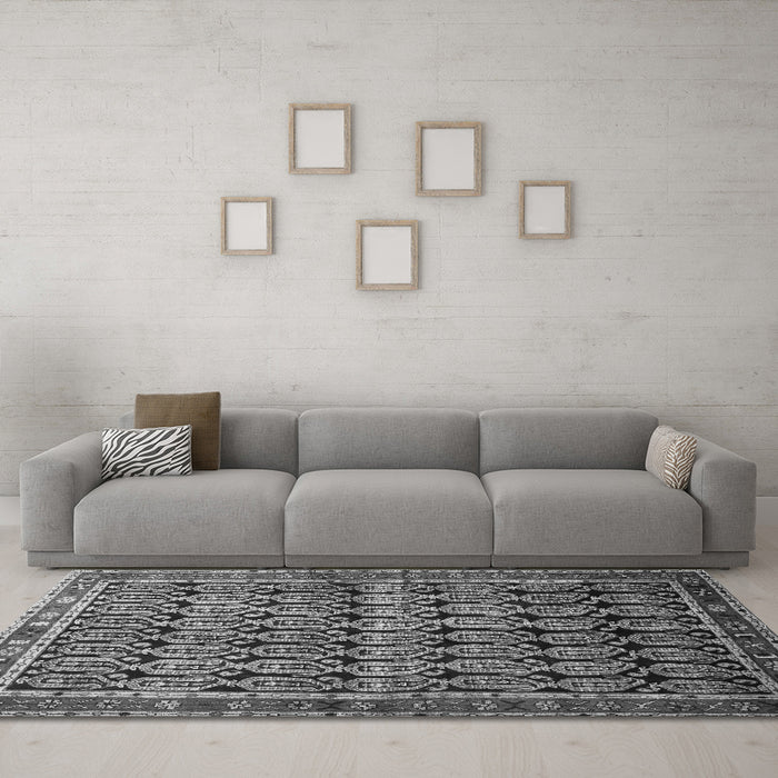 Machine Washable Persian Gray Traditional Rug in a Living Room,, wshtr254gry