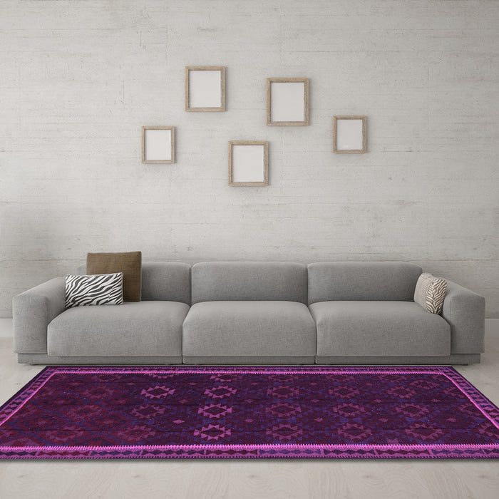 Machine Washable Persian Purple Traditional Area Rugs in a Living Room, wshtr2551pur