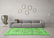 Machine Washable Persian Green Traditional Area Rugs in a Living Room,, wshtr2552grn