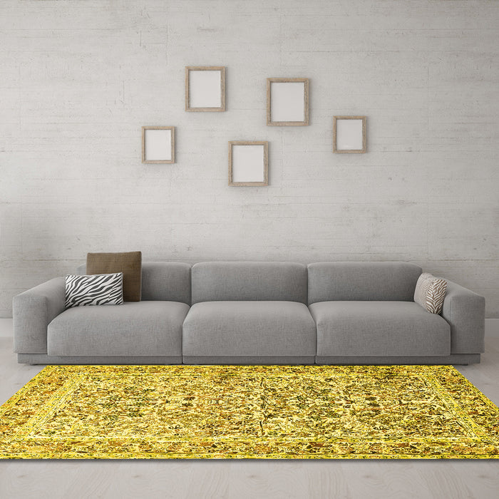 Machine Washable Persian Yellow Traditional Rug in a Living Room, wshtr2552yw