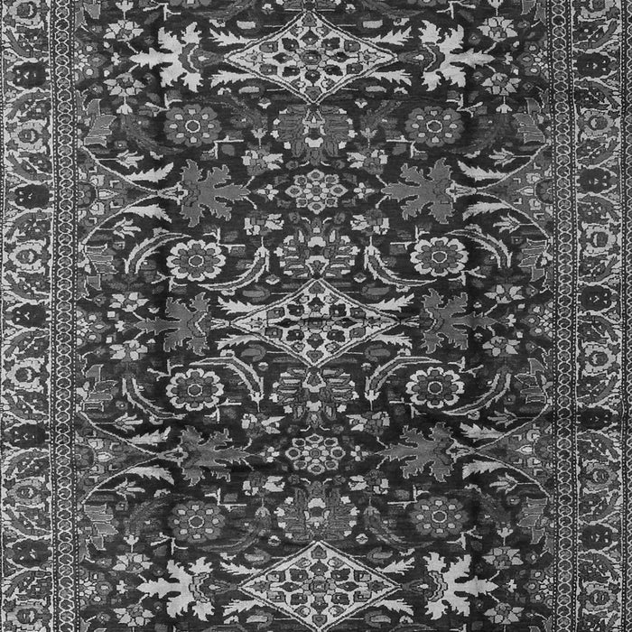 Serging Thickness of Machine Washable Persian Gray Traditional Rug, wshtr2553gry