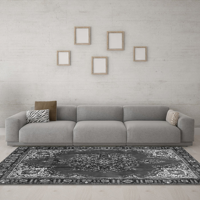 Machine Washable Medallion Gray Traditional Rug in a Living Room,, wshtr2557gry