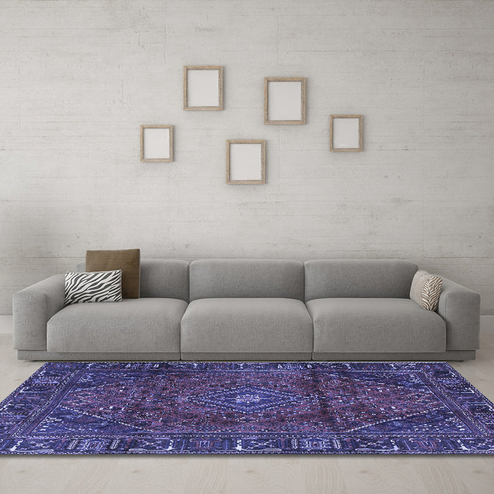 Machine Washable Persian Blue Traditional Rug in a Living Room, wshtr2559blu