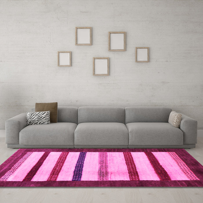 Machine Washable Persian Pink Traditional Rug in a Living Room, wshtr255pnk