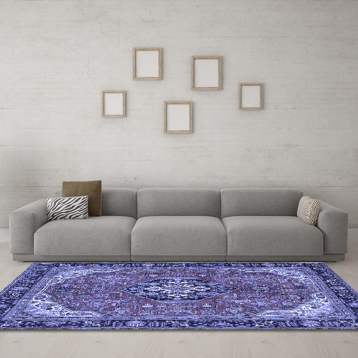 Machine Washable Medallion Blue Traditional Rug in a Living Room, wshtr2560blu