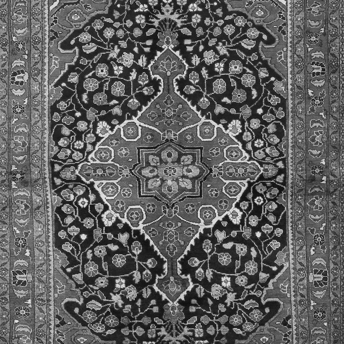 Serging Thickness of Machine Washable Medallion Gray Traditional Rug, wshtr2563gry