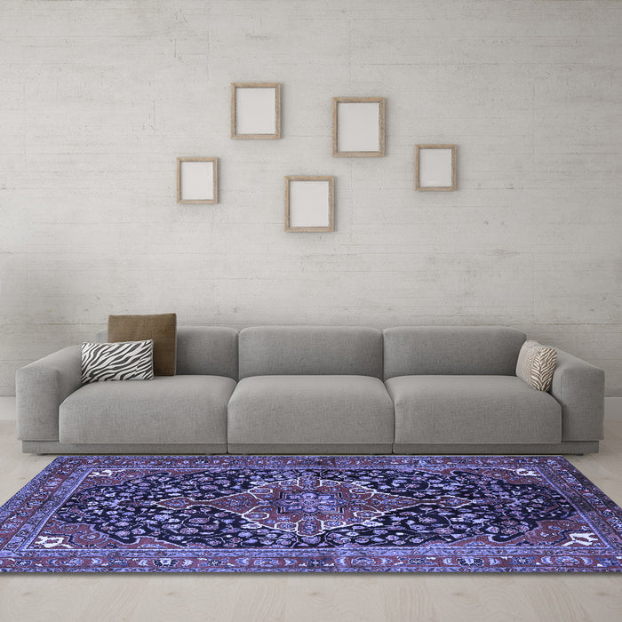 Machine Washable Medallion Blue Traditional Rug in a Living Room, wshtr2563blu