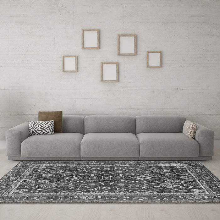 Machine Washable Persian Gray Traditional Rug in a Living Room,, wshtr2564gry