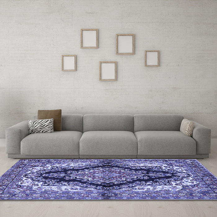 Machine Washable Medallion Blue Traditional Rug in a Living Room, wshtr2567blu