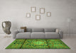 Machine Washable Persian Green Traditional Area Rugs in a Living Room,, wshtr2568grn