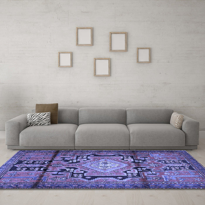Machine Washable Persian Blue Traditional Rug in a Living Room, wshtr2568blu