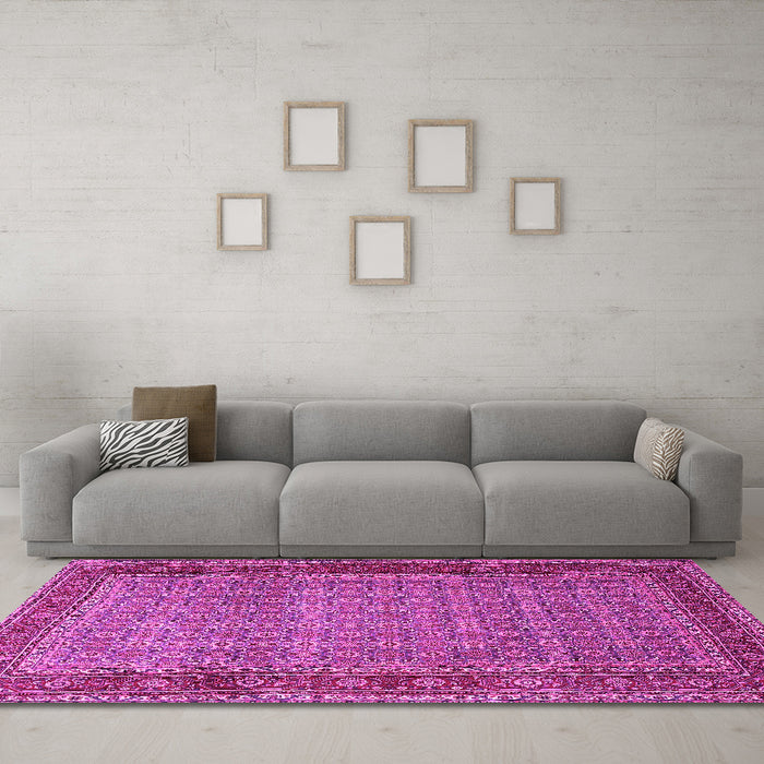 Machine Washable Persian Pink Traditional Rug in a Living Room, wshtr256pnk