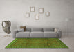 Machine Washable Persian Green Traditional Area Rugs in a Living Room,, wshtr2571grn