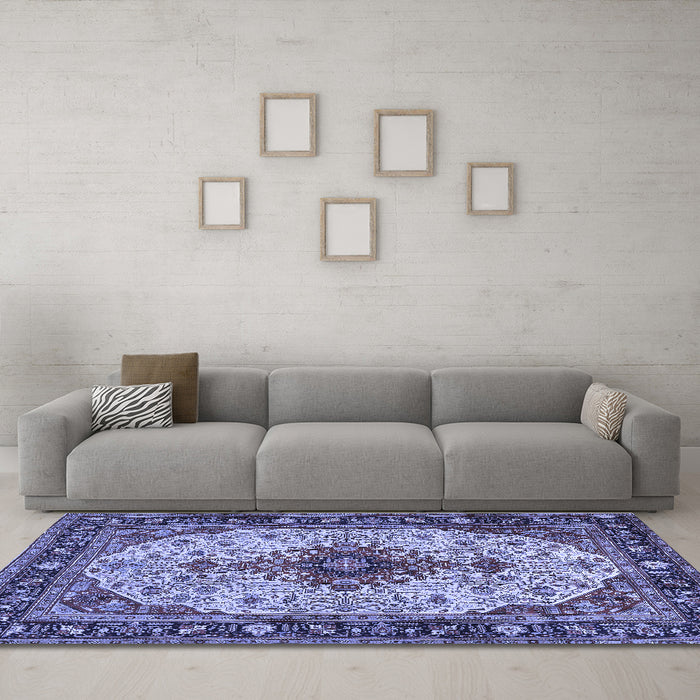Machine Washable Medallion Blue Traditional Rug in a Living Room, wshtr2573blu