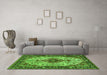 Machine Washable Medallion Green Traditional Area Rugs in a Living Room,, wshtr2573grn