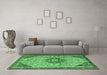 Machine Washable Medallion Emerald Green Traditional Area Rugs in a Living Room,, wshtr2574emgrn