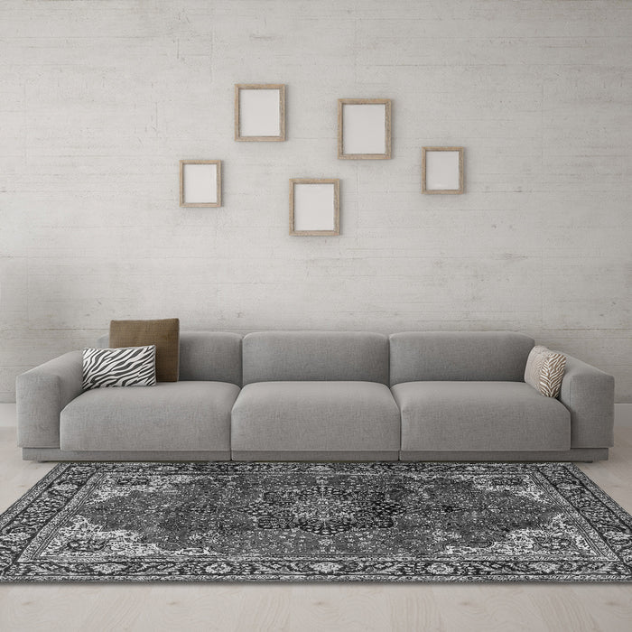 Machine Washable Medallion Gray Traditional Rug in a Living Room,, wshtr2575gry