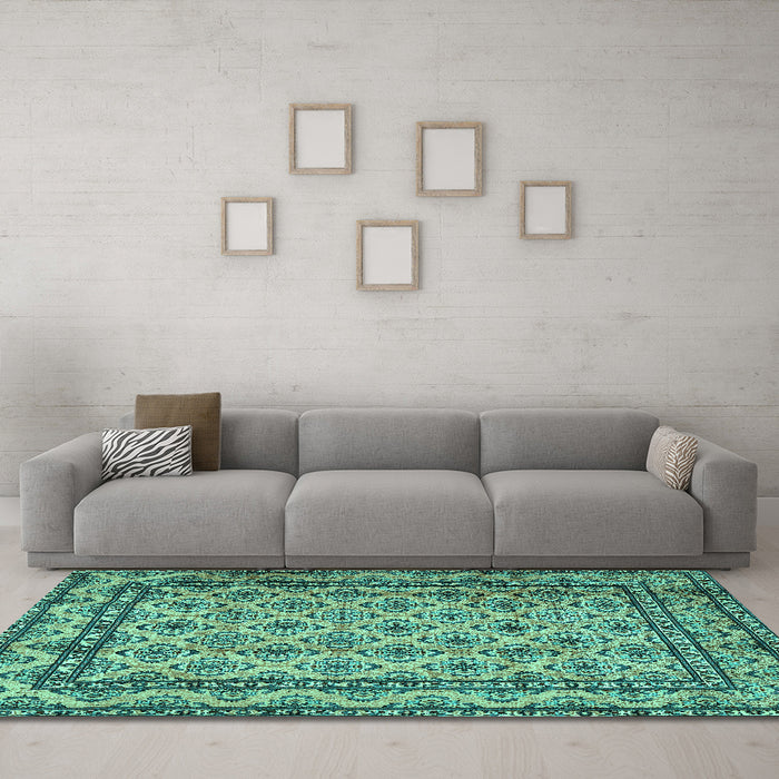 Machine Washable Persian Turquoise Traditional Area Rugs in a Living Room,, wshtr2576turq