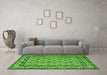 Machine Washable Persian Green Traditional Area Rugs in a Living Room,, wshtr2576grn