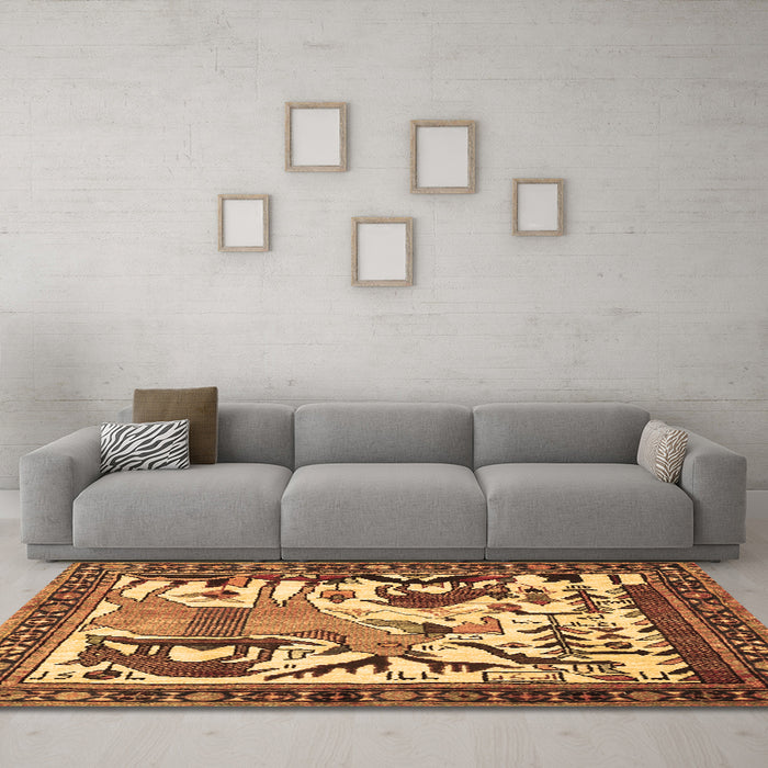 Machine Washable Animal Brown Traditional Rug in a Living Room,, wshtr2580brn