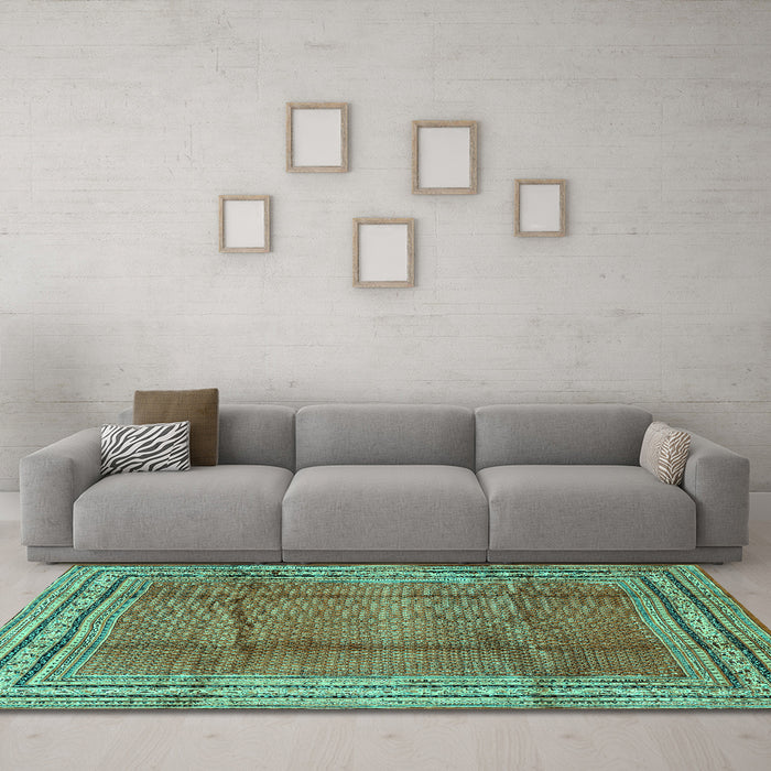 Machine Washable Persian Turquoise Traditional Area Rugs in a Living Room,, wshtr2584turq