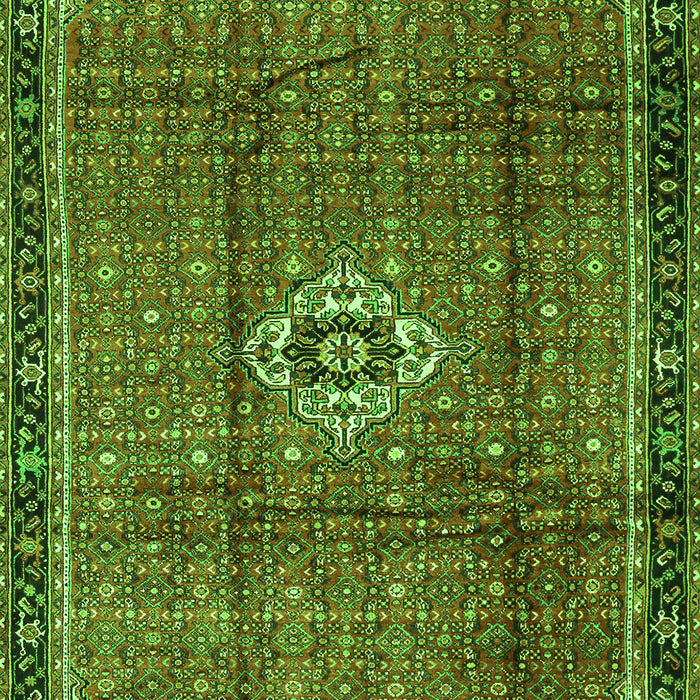 Serging Thickness of Machine Washable Persian Green Traditional Area Rugs, wshtr2585grn