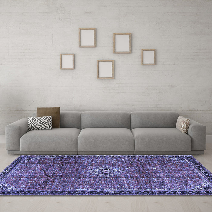 Machine Washable Persian Blue Traditional Rug in a Living Room, wshtr2585blu