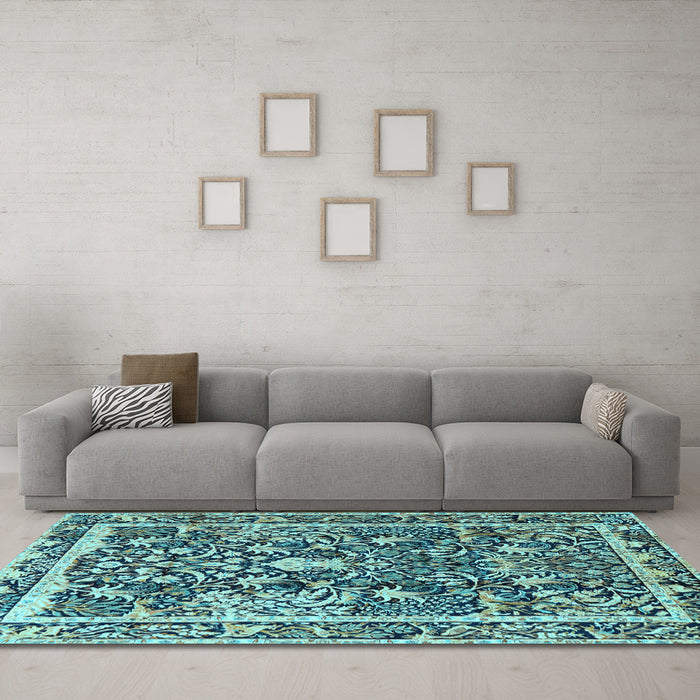 Machine Washable Animal Light Blue Traditional Rug in a Living Room, wshtr2587lblu