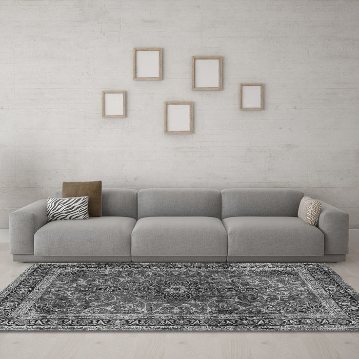 Machine Washable Persian Gray Traditional Rug in a Living Room,, wshtr2589gry
