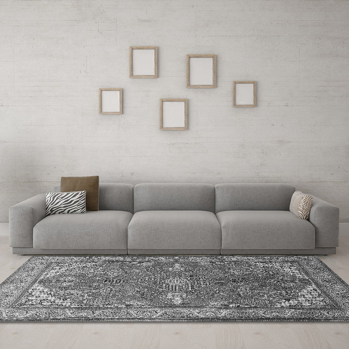 Machine Washable Medallion Gray Traditional Rug in a Living Room,, wshtr258gry