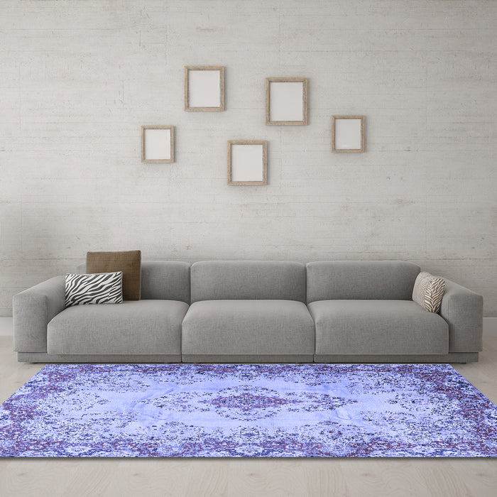 Machine Washable Persian Blue Traditional Rug in a Living Room, wshtr2590blu