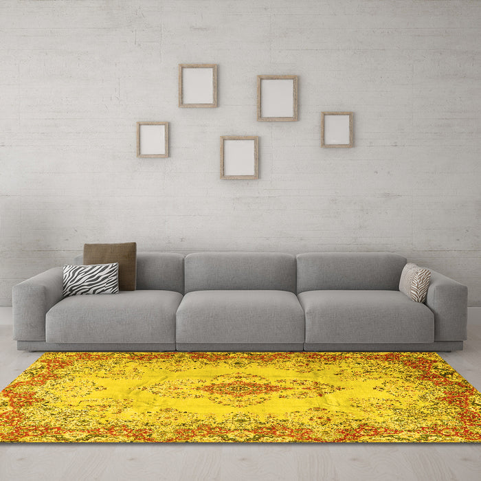 Machine Washable Persian Yellow Traditional Rug in a Living Room, wshtr2590yw