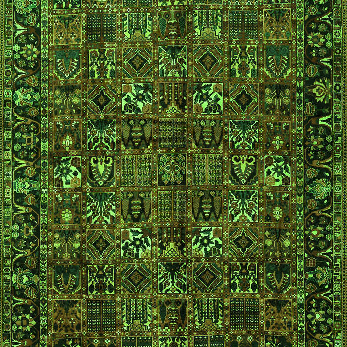 Serging Thickness of Machine Washable Persian Green Traditional Area Rugs, wshtr2591grn