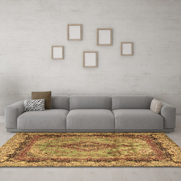 Machine Washable Persian Brown Traditional Rug in a Living Room,, wshtr2592brn
