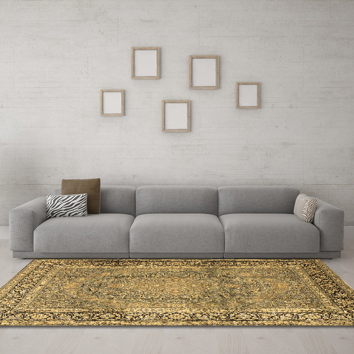 Machine Washable Persian Brown Traditional Rug in a Living Room,, wshtr2593brn