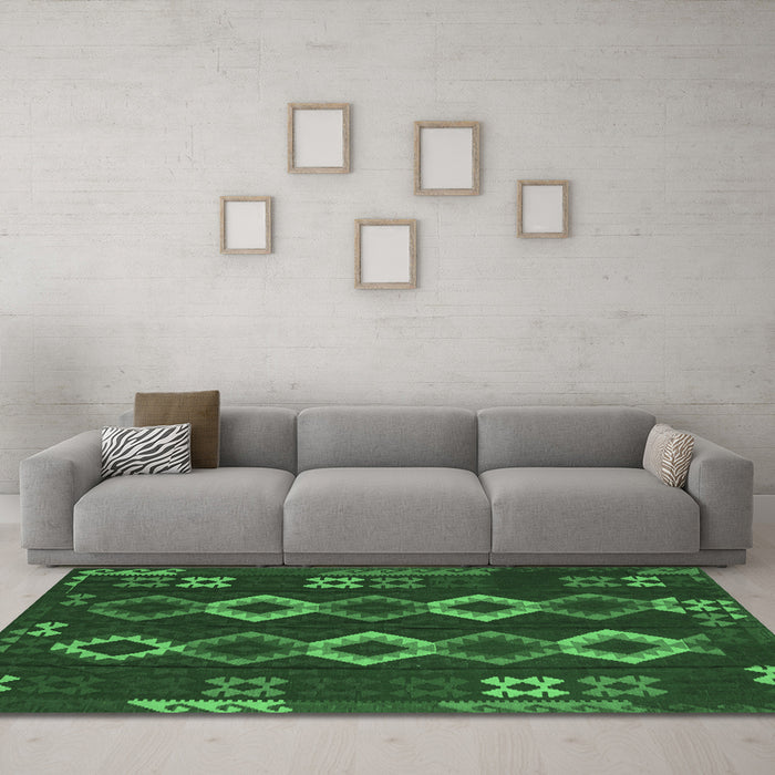 Machine Washable Southwestern Emerald Green Country Area Rugs in a Living Room,, wshtr2597emgrn