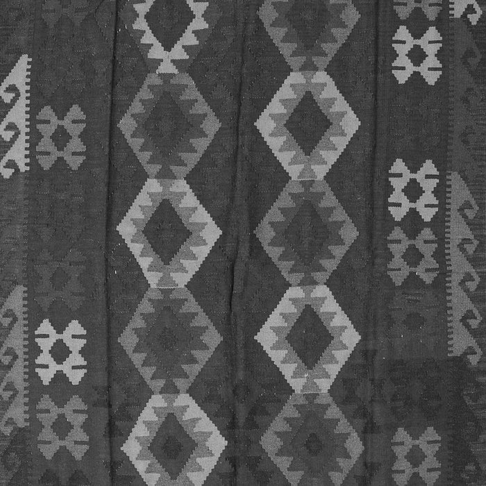 Serging Thickness of Machine Washable Southwestern Gray Country Rug, wshtr2597gry